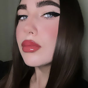 Meet your Posher, Bella